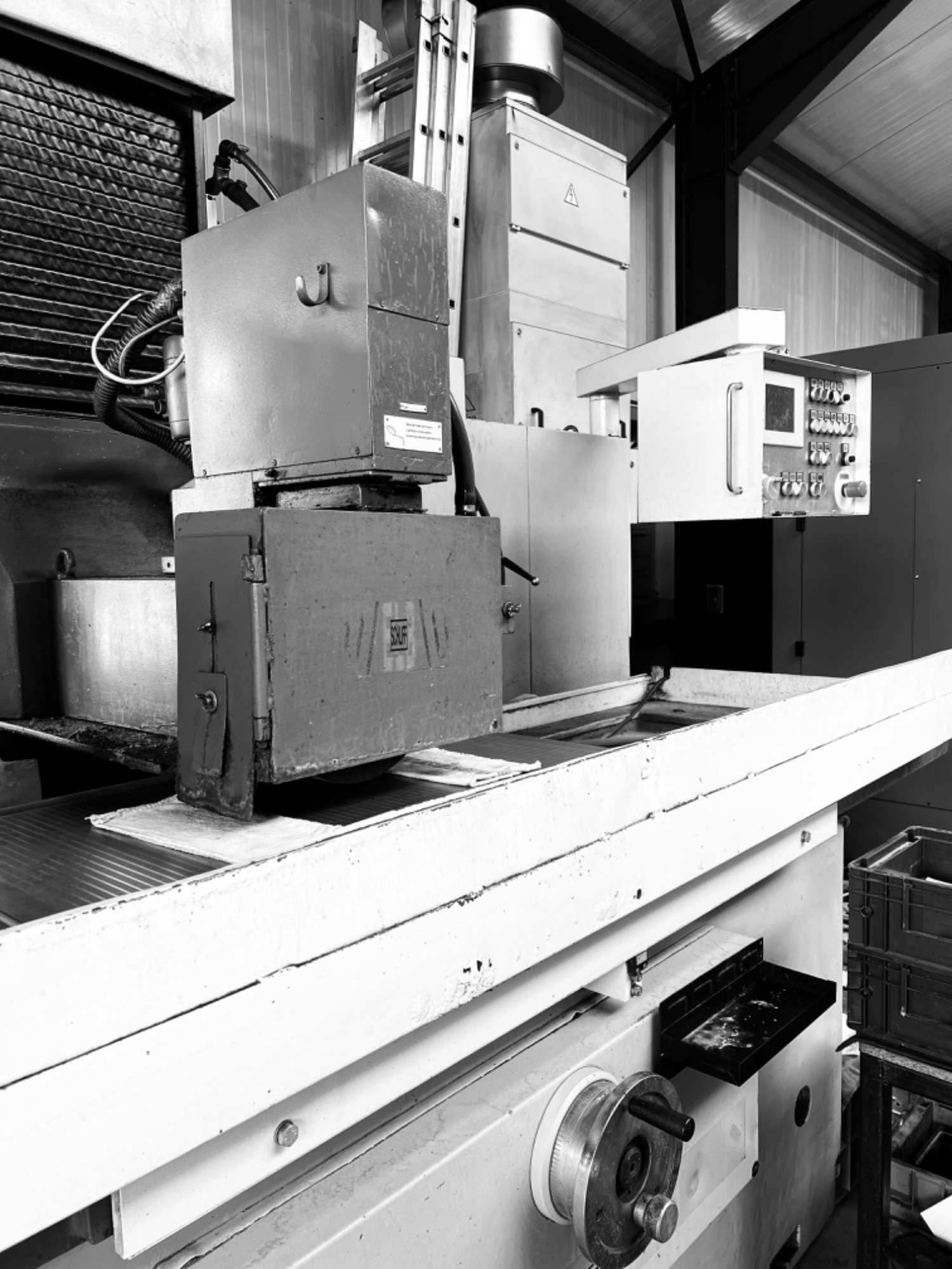 ELB surface grinding machine